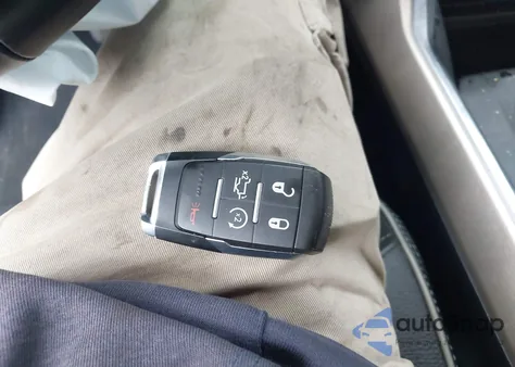 2024 Ram 2500 Laramie 4X4 6'4 Box z USA, uszkodzony, nr VIN 3C6UR5FL9RG375861